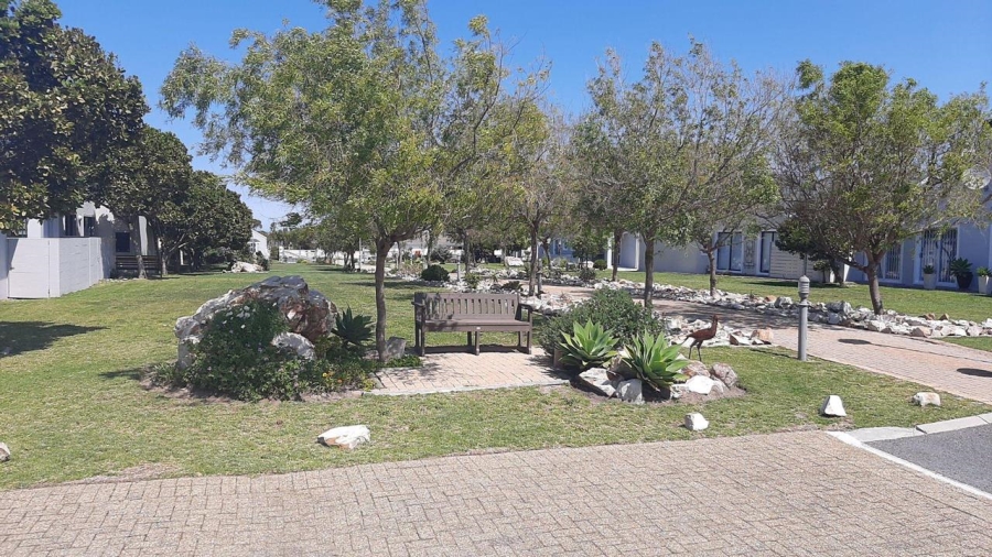 3 Bedroom Property for Sale in Sandbaai Western Cape